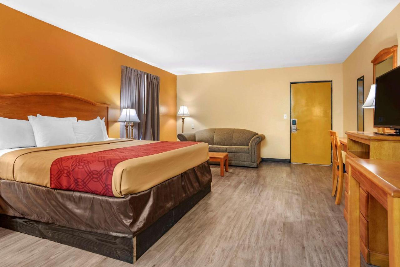 Econo Lodge Inn & Suites Evergreen Zewnętrze zdjęcie