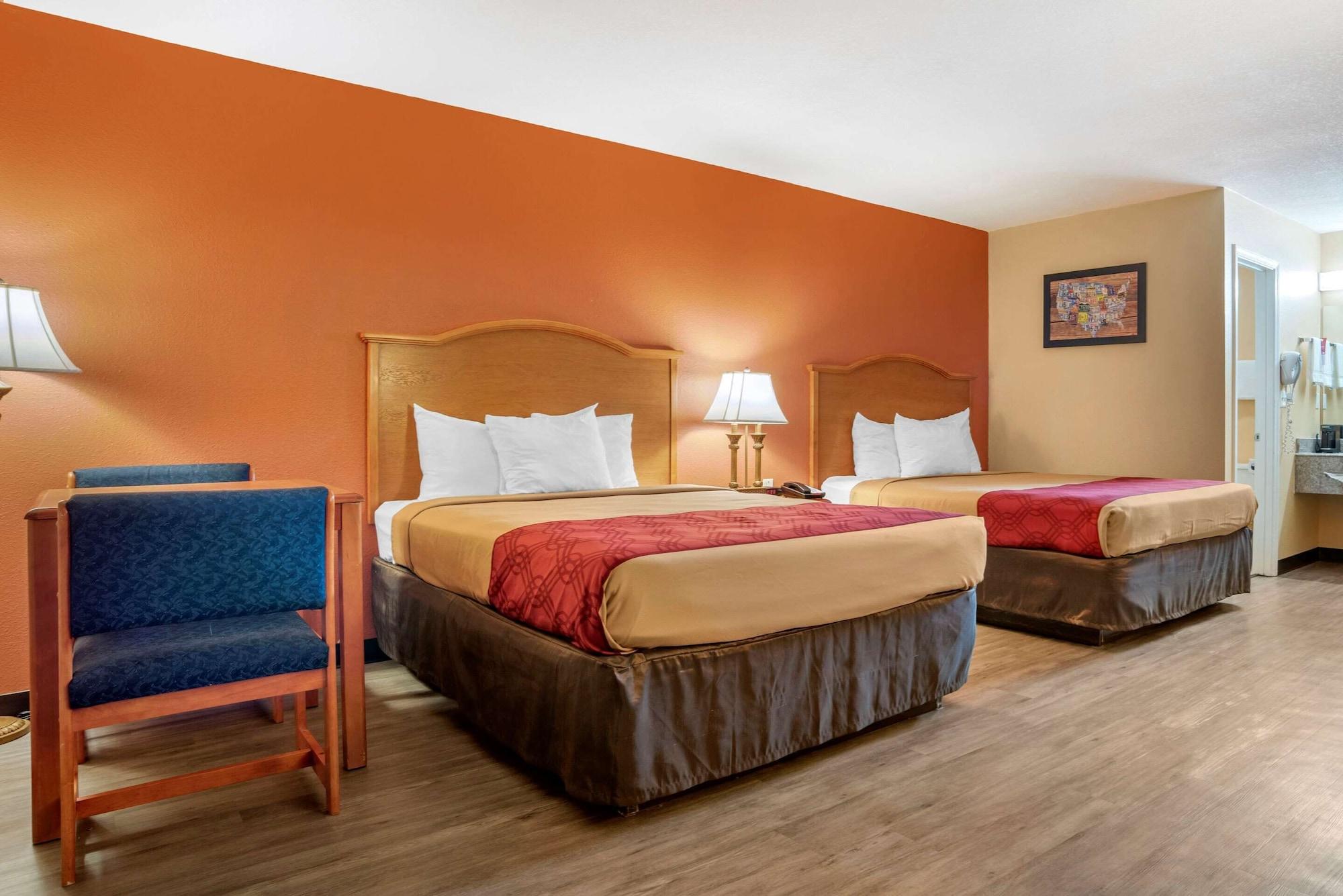 Econo Lodge Inn & Suites Evergreen Zewnętrze zdjęcie