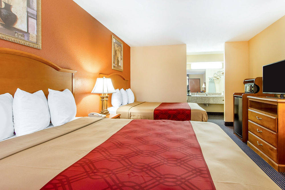 Econo Lodge Inn & Suites Evergreen Zewnętrze zdjęcie